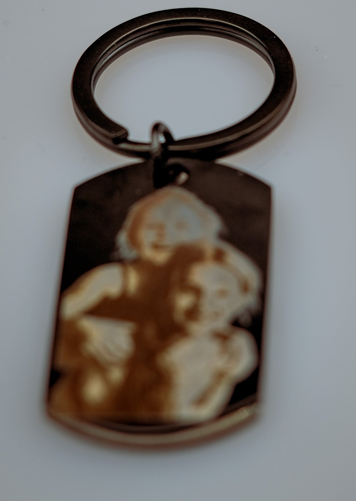 ✨ KeyTee – Le porte-clés métal 100% personnalisé à votre image 🏌️♂️
