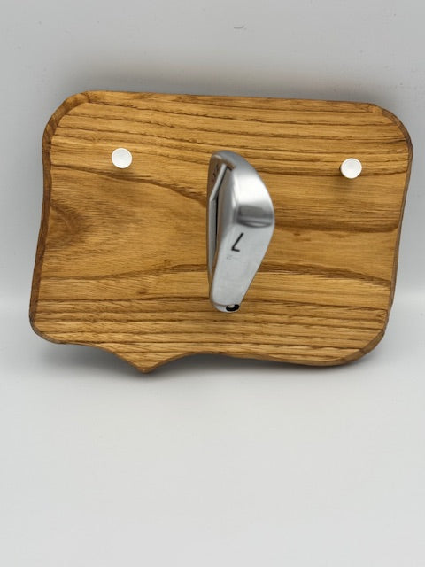 ClubHanger – L’élégance du golf, personnalisée jusque dans votre entrée pour cette patère porte manteau
