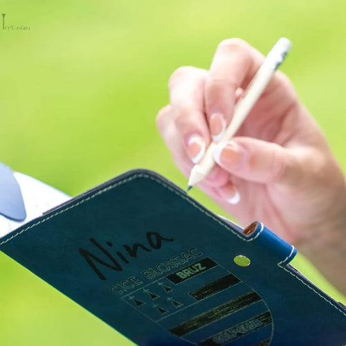 Accessoire golf – Porte-cartes pratique et personnalisable pour golfeur Tee Vasion