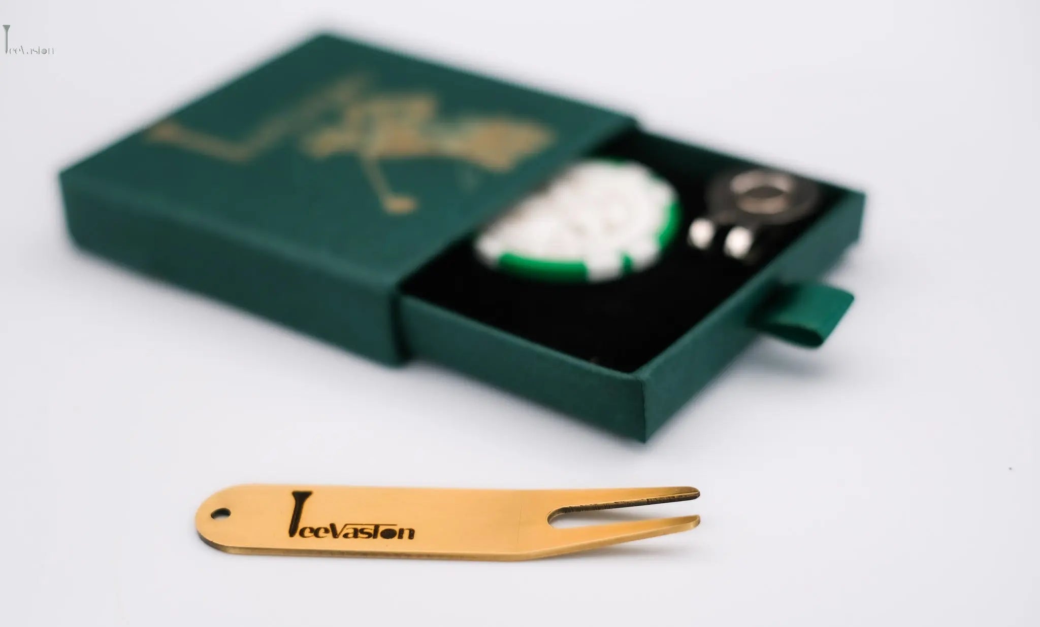 AceBox – Le coffret cadeau indispensable pour tout bon golfeur Tee Vasion