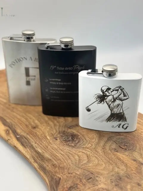 Birdie Flask  - L'indispensable pour votre sac de golf ! Tee Vasion