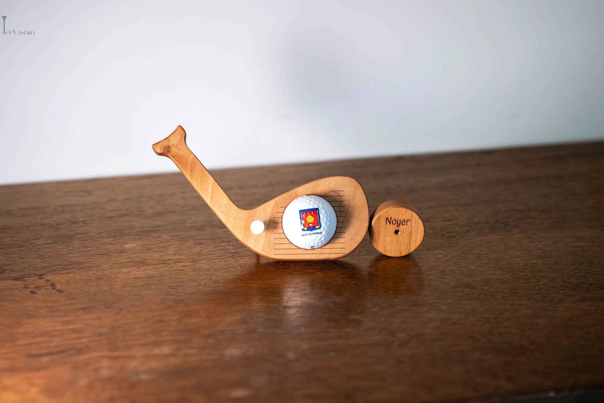 🏆 FairWood – Le trophée unique pour célébrer vos plus grands swings Tee Vasion