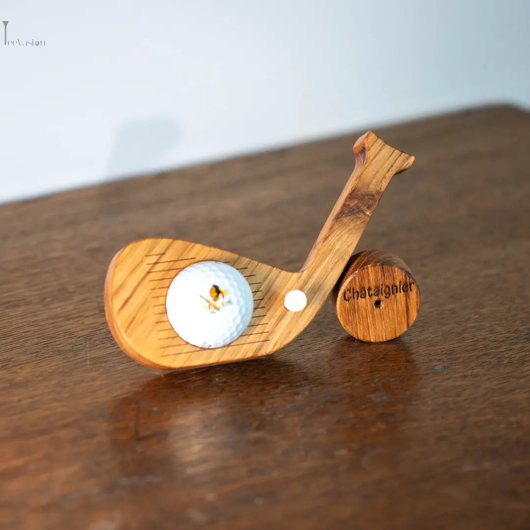 FairWood–Le trophée bois une balle gravé en forme de tête de club Tee Vasion