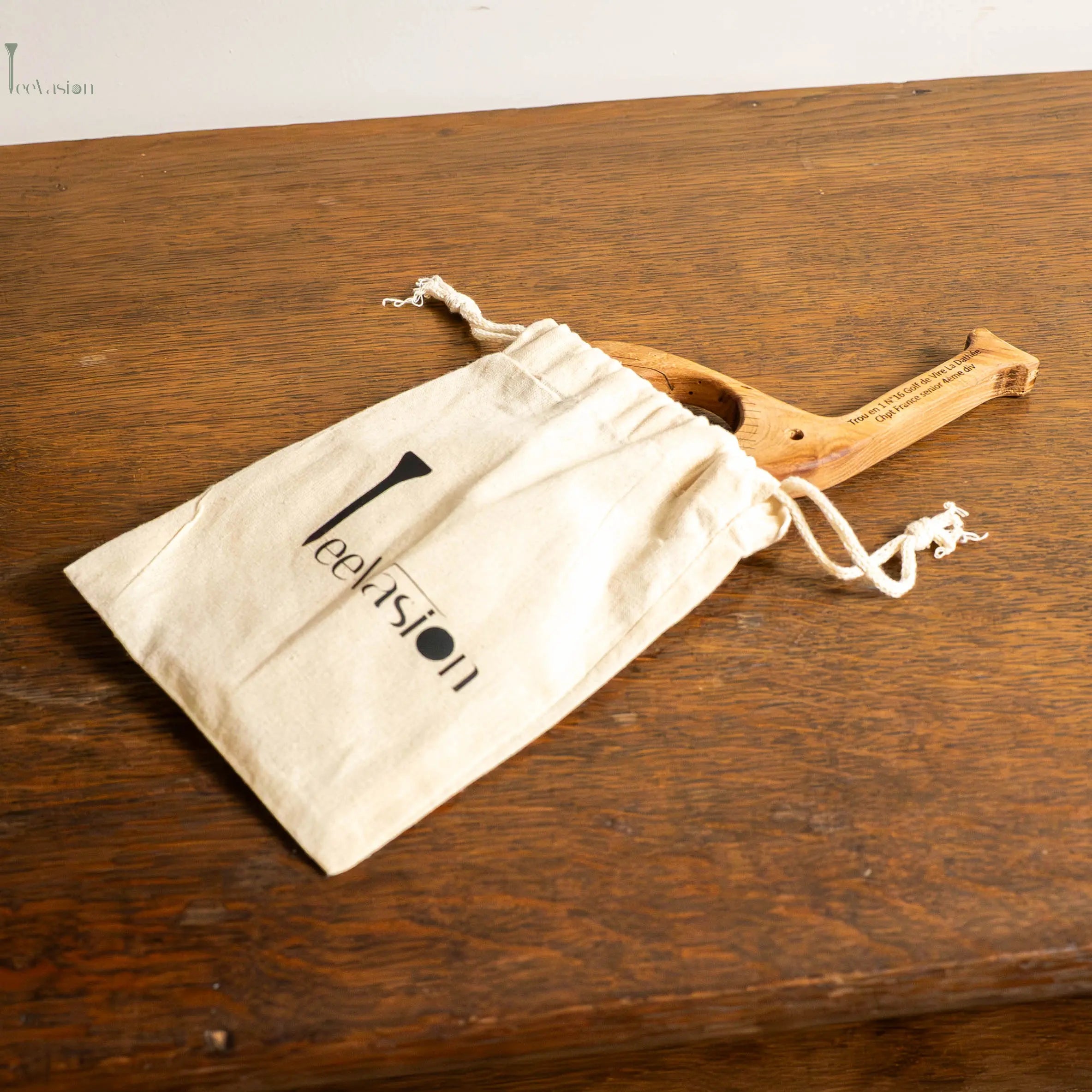 FairWood–Le trophée bois une balle gravé en forme de tête de club Tee Vasion