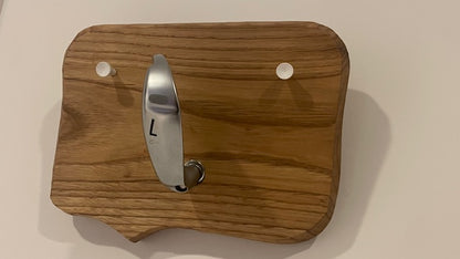 ClubHanger – L’élégance du golf, personnalisée jusque dans votre entrée pour cette patère porte manteau