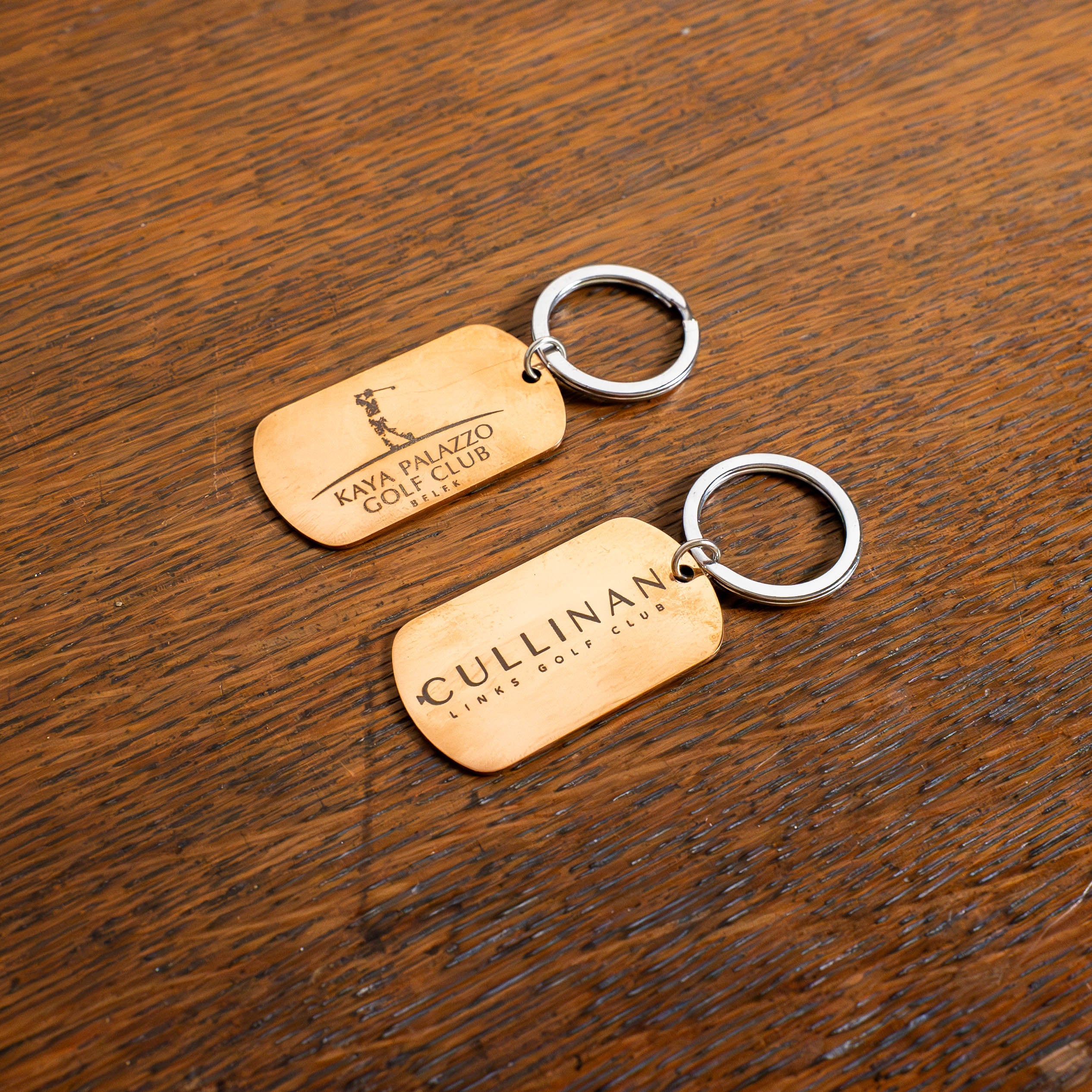 Porte-clé personnalisable – Golf & Lifestyle Tee Vasion