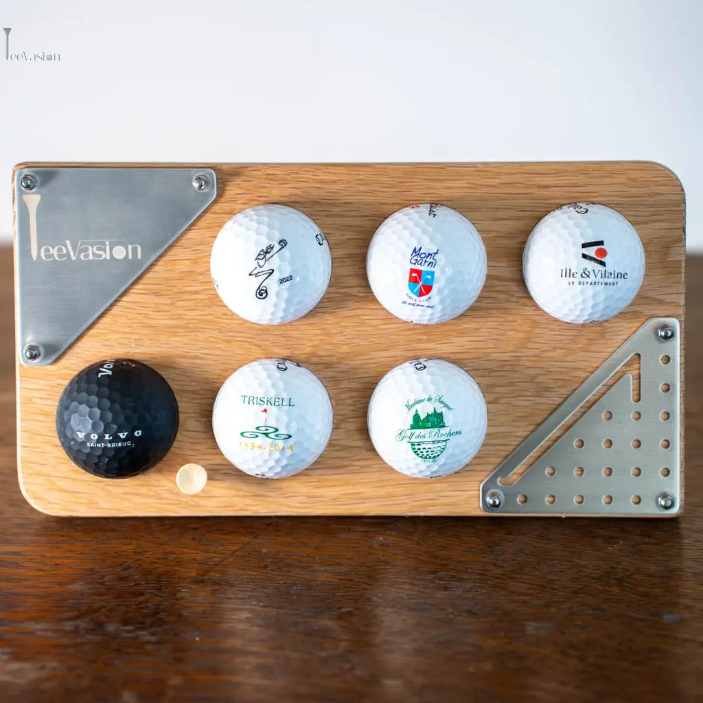 Présentoir bois élégant pour vos plus belles balles de golf TeeVasion