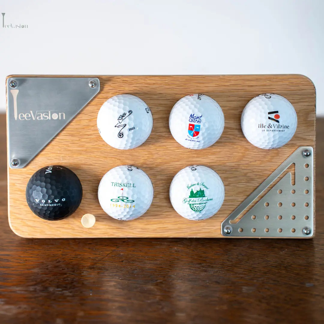 Présentoir bois élégant pour vos plus belles balles de golf TeeVasion
