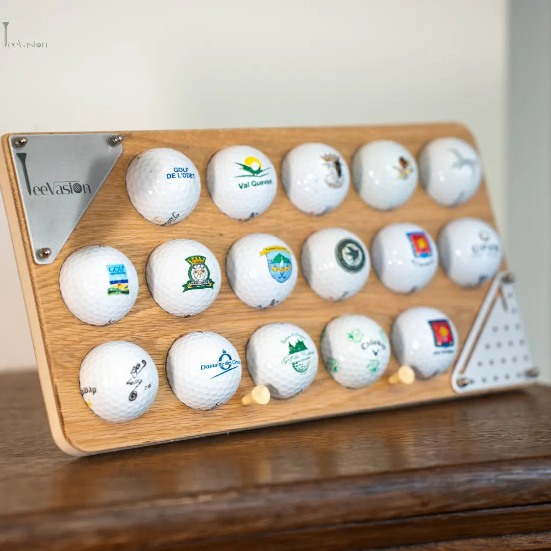 Présentoir bois élégant pour vos plus belles balles de golf TeeVasion
