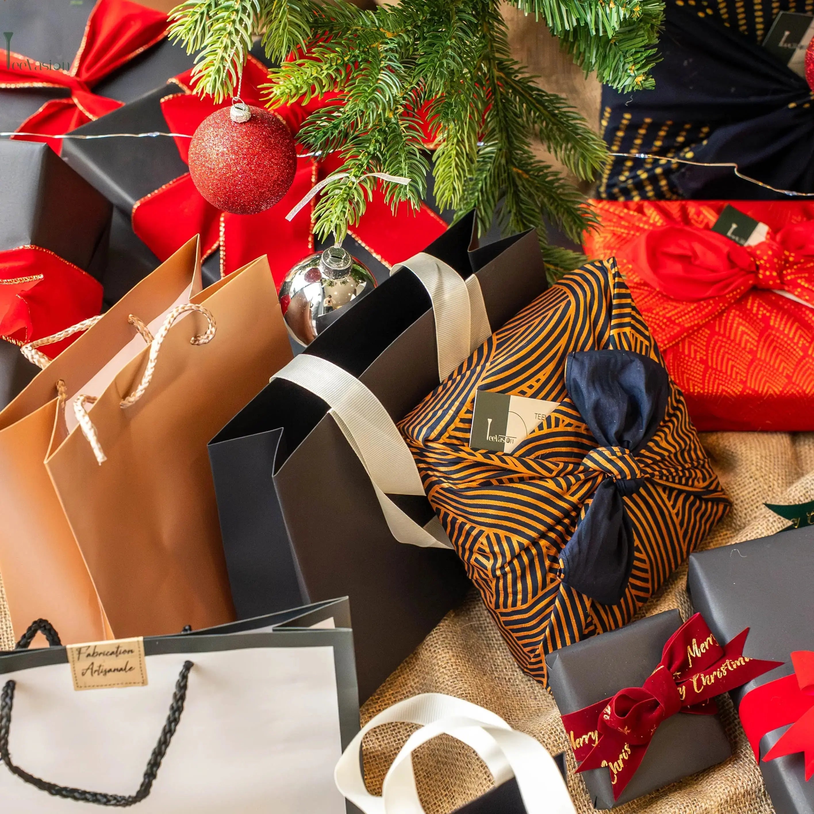 Présentoir bois élégant pour vos plus belles balles de golf TeeVasion