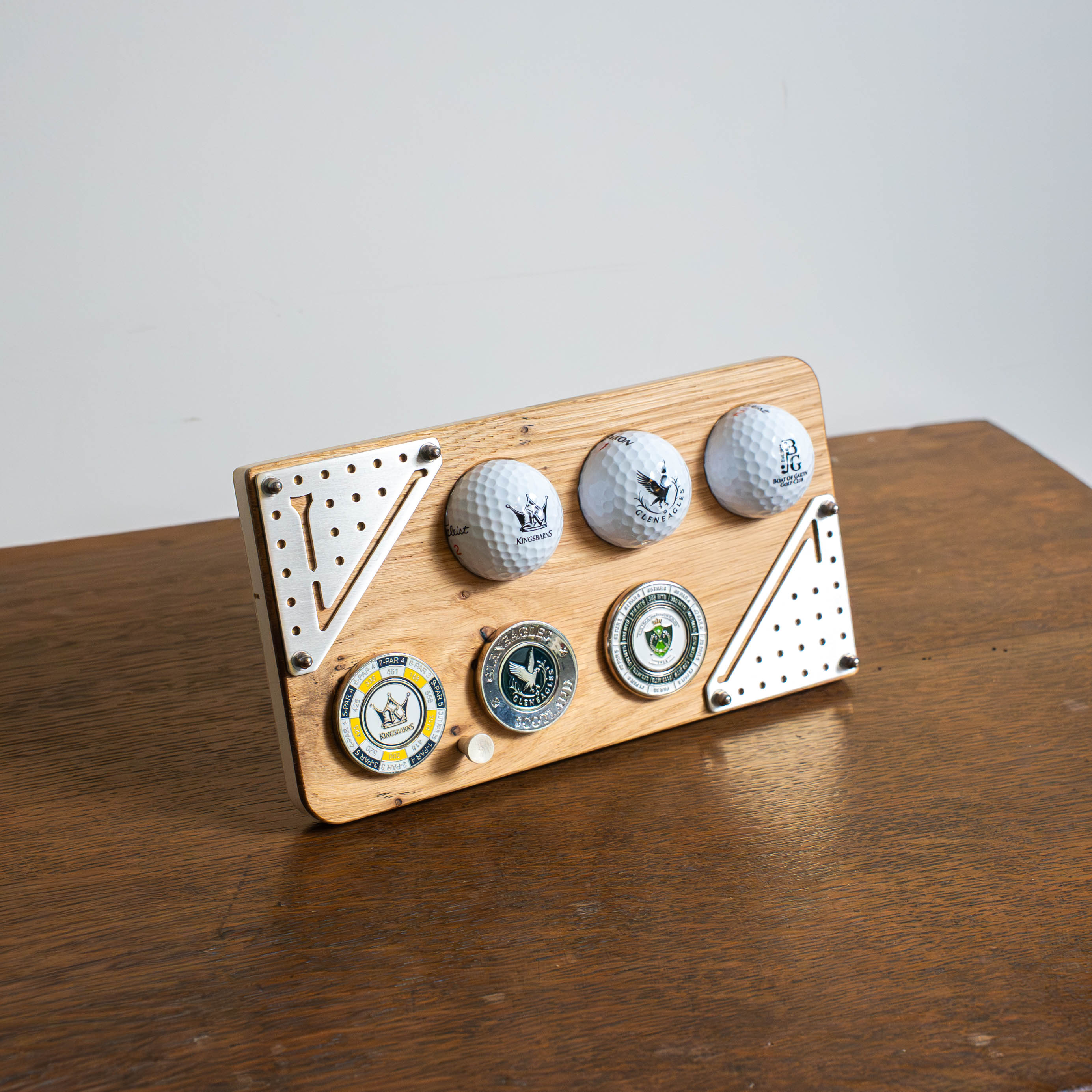 Support bureau 3 balles & 3 marque-balles Tee Vasion