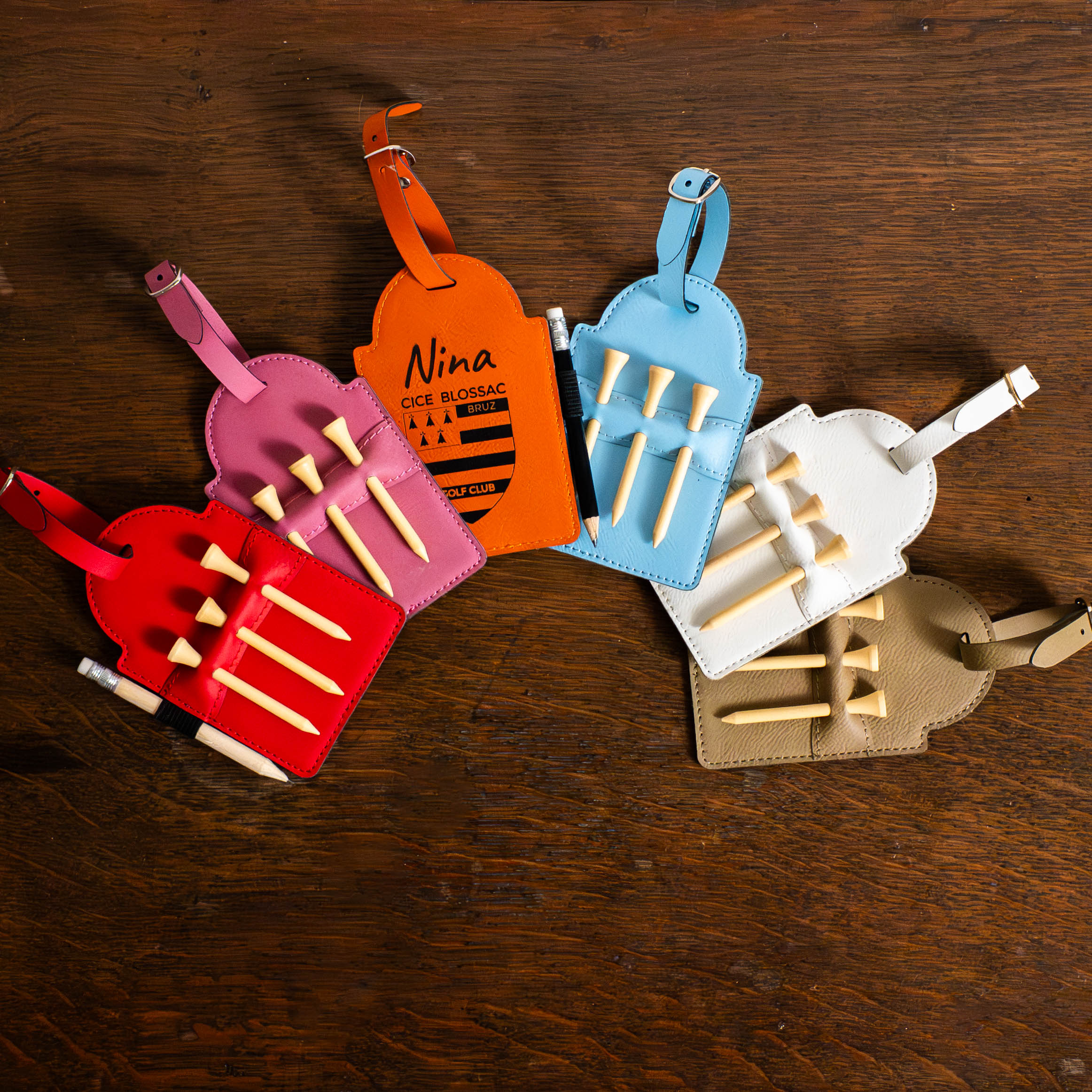 TeeTag – Étiquette de sac de golf personnalisée avec tees inclus Tee Vasion