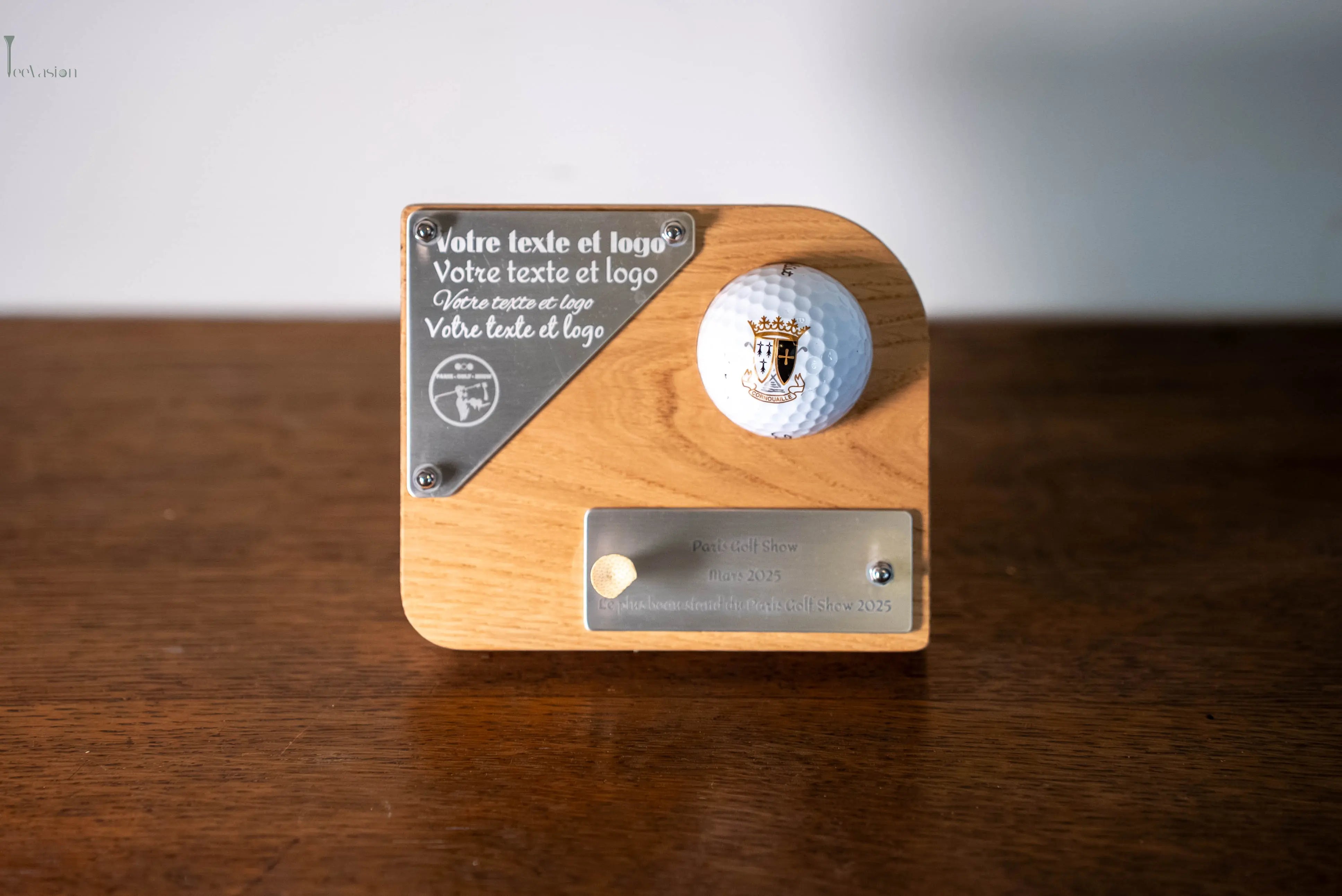 TeeWood – Le trophée pour célébrer le golf autrement Tee Vasion