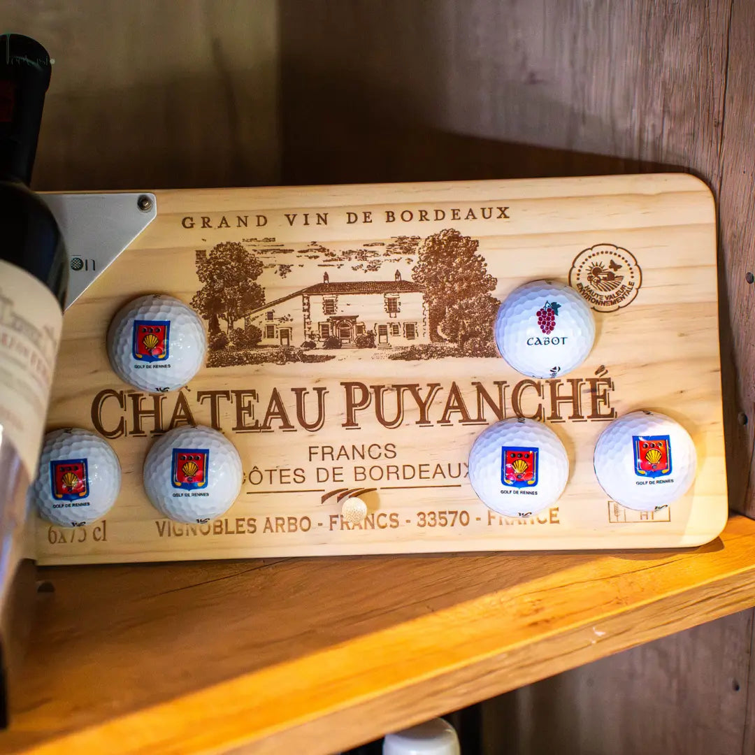 Wooden Draw – Support balles de golf en caisse de vin recyclée TeeVasion