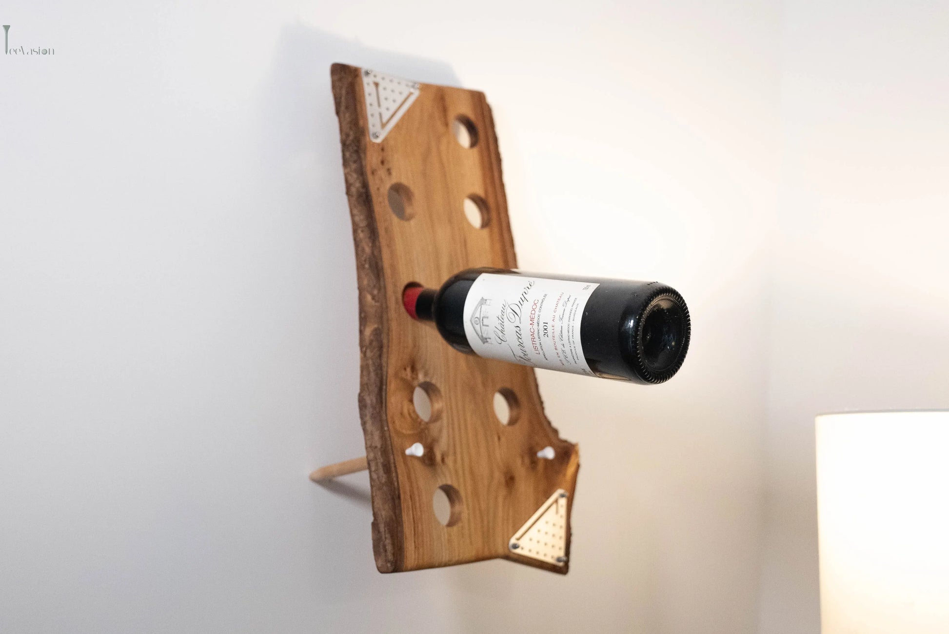 Wooden Tee – L’élégance du bois pour vos plus belles bouteilles TeeVasion