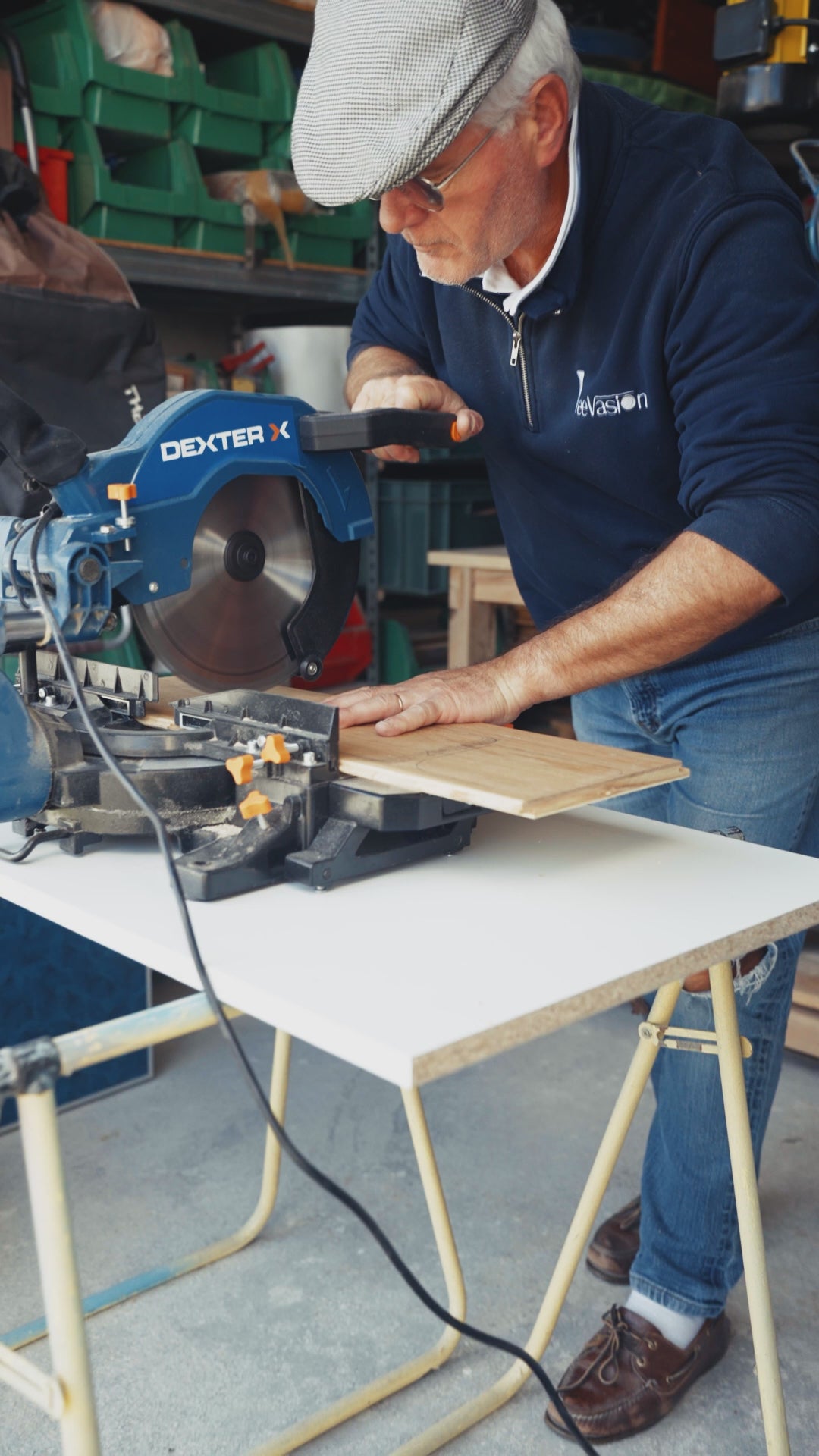 Video de conception des supports teevasion dans notre atelier